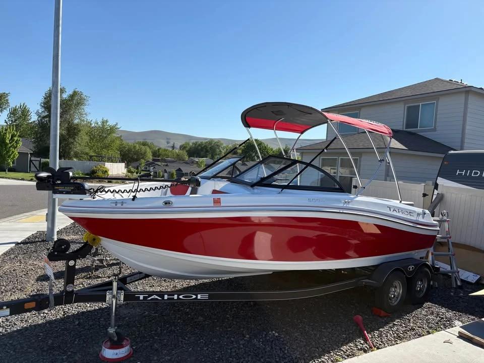 2017 Tahoe Tracker Marine
