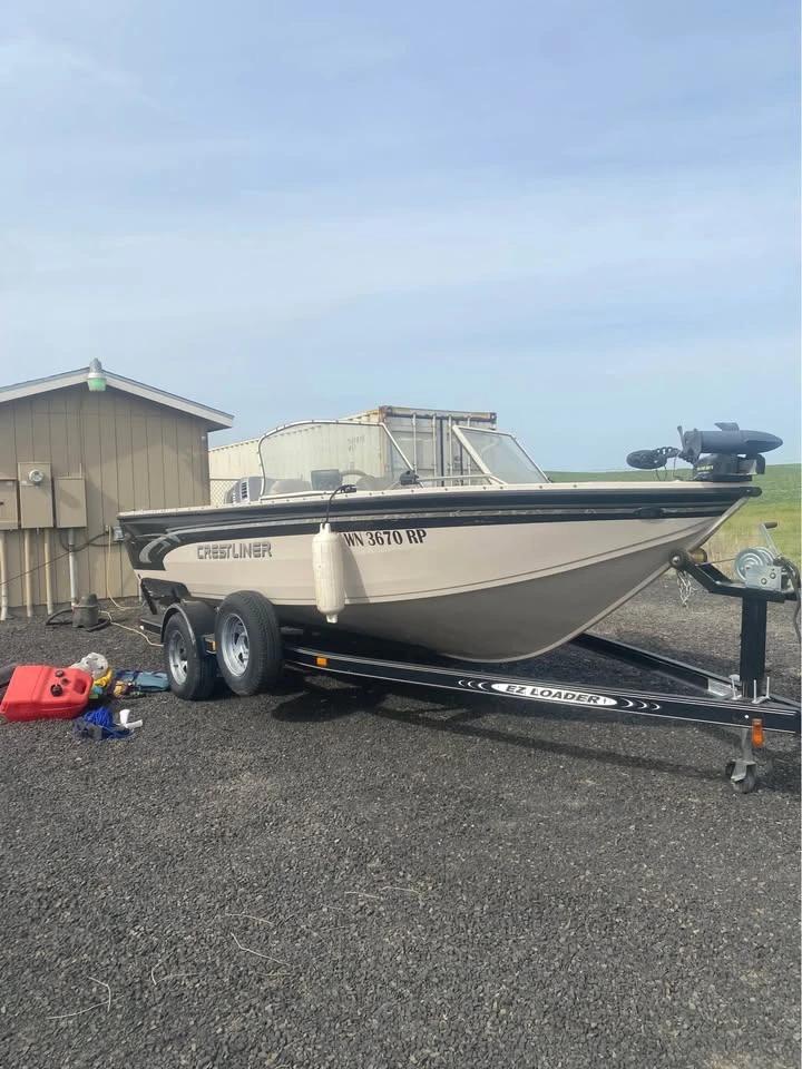 2002 Crest liner 17ft fishing boat 1700 Fish Hawk