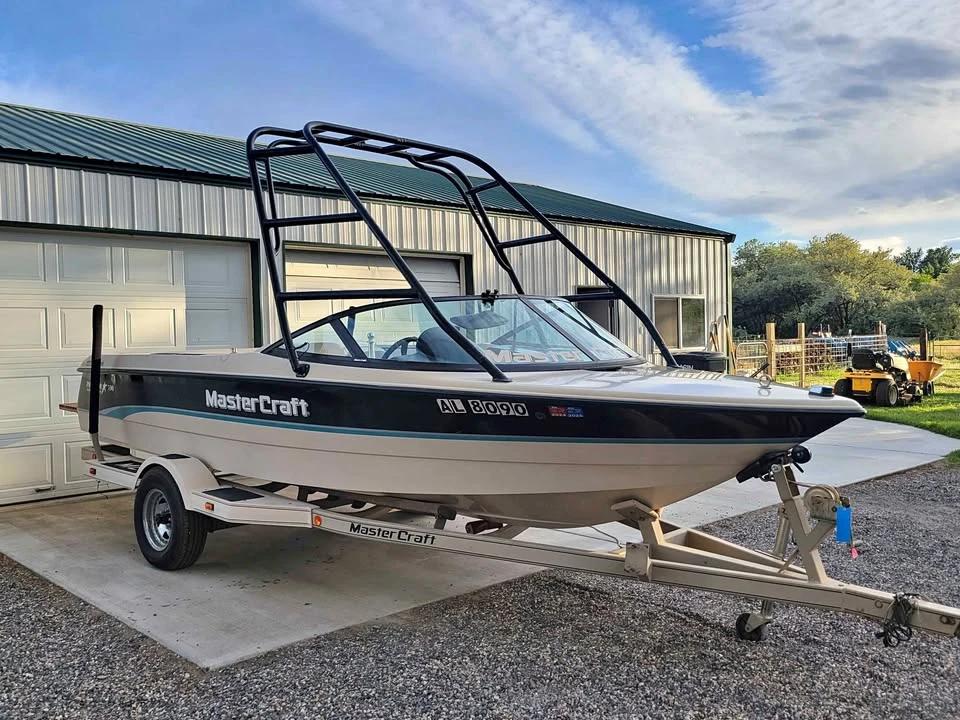 1996 MasterCraft ProStar 190