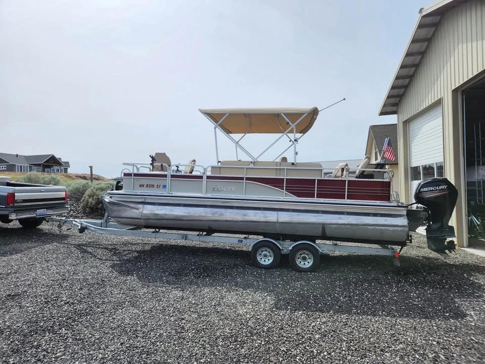 2016 Lowe SF 234