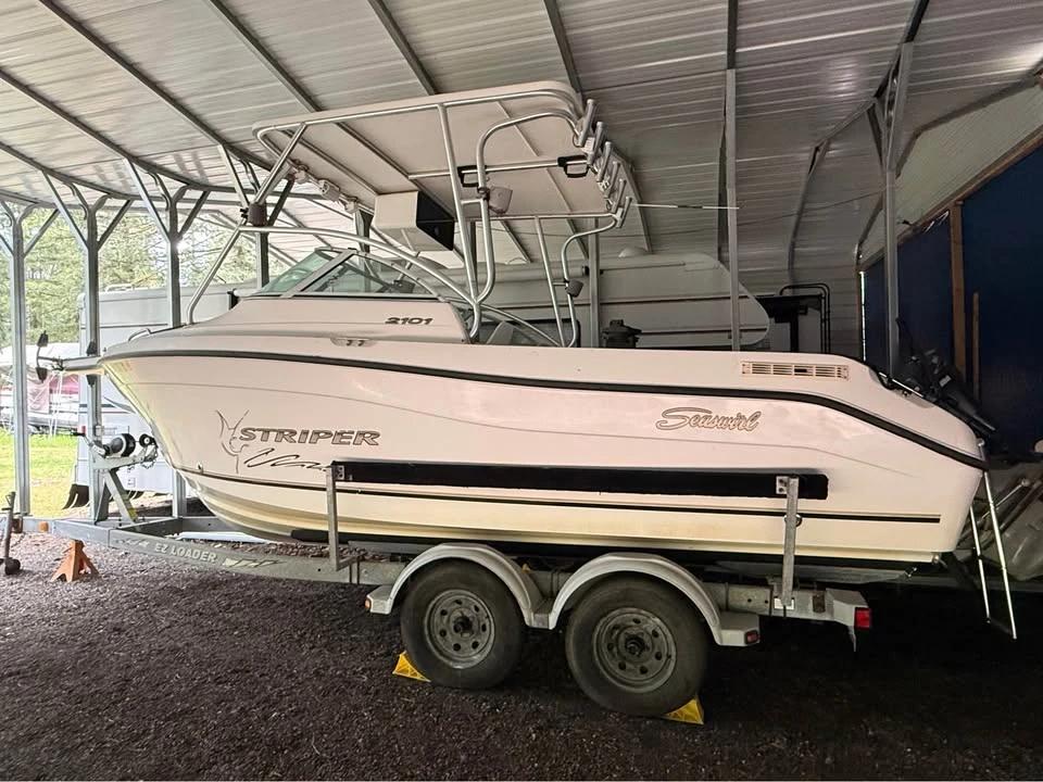 2006 Seaswirl Striper 2101 dual console 2101 DC Striper