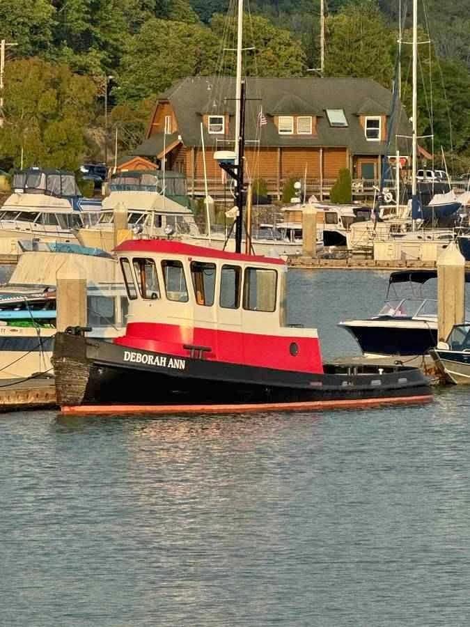 1987 Custom tug boat Truckable Tug