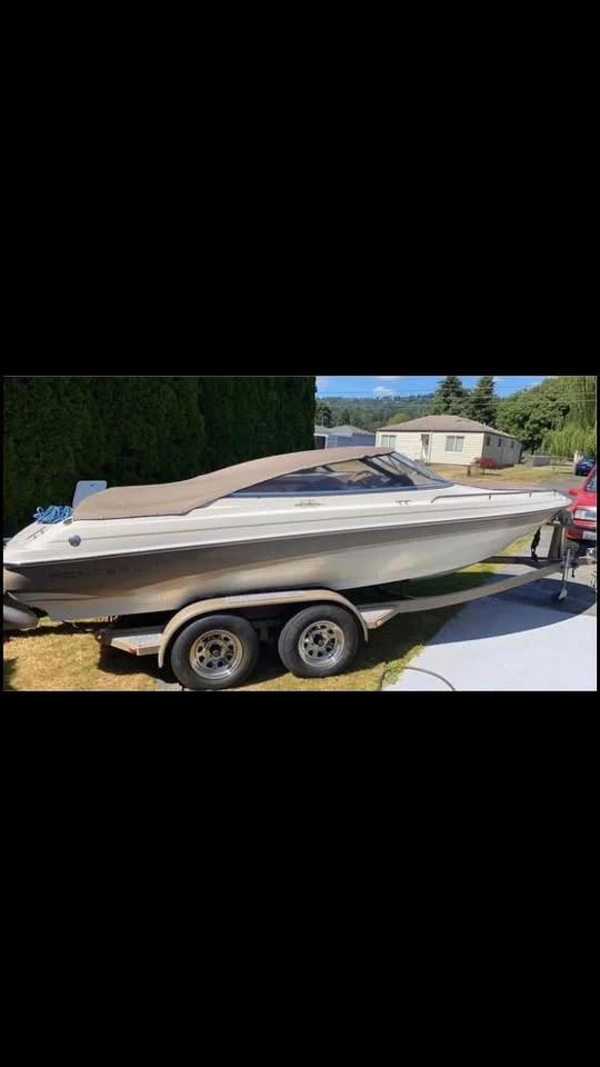 2001 Monterey Montura 195