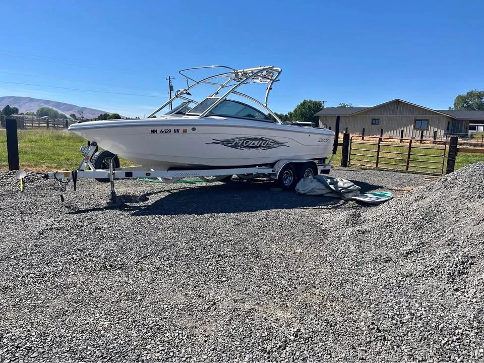 2009 Crownline ss 210 lpx