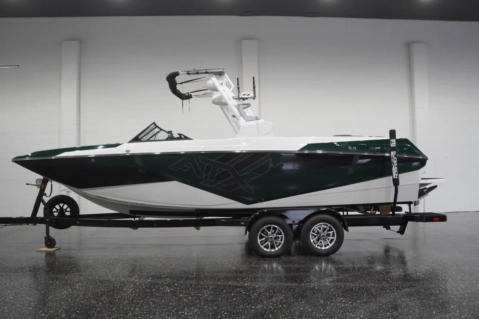 2025 Tige Boats ATX Surf