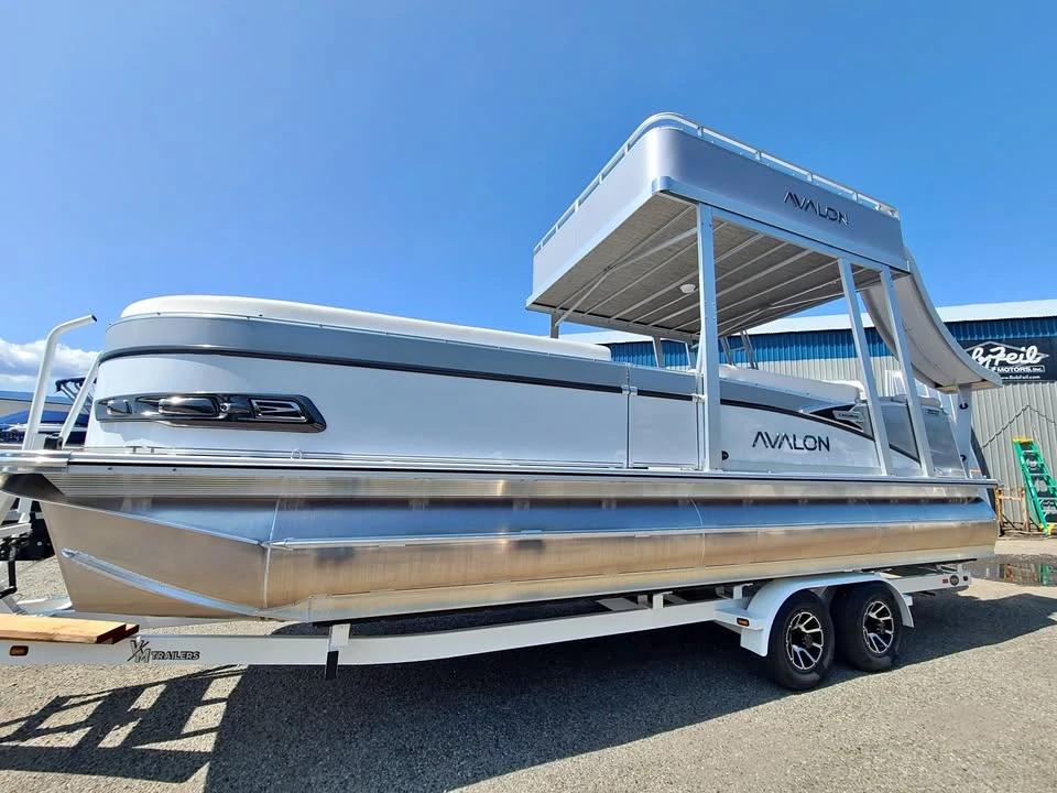 2025 Avalon 2585 funship