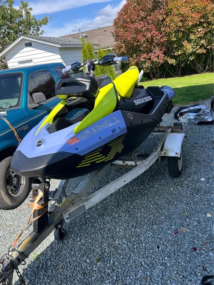 2024 Seadoo Park Trixx