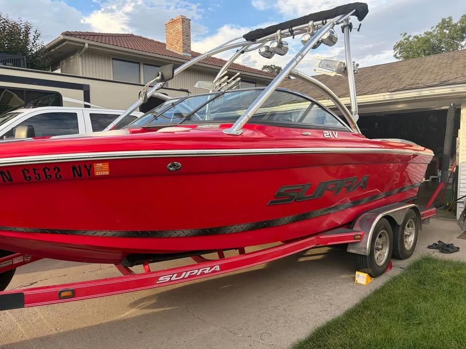 2008 Supra 21V