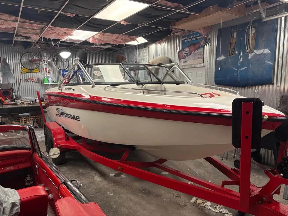 2014 supreme v209