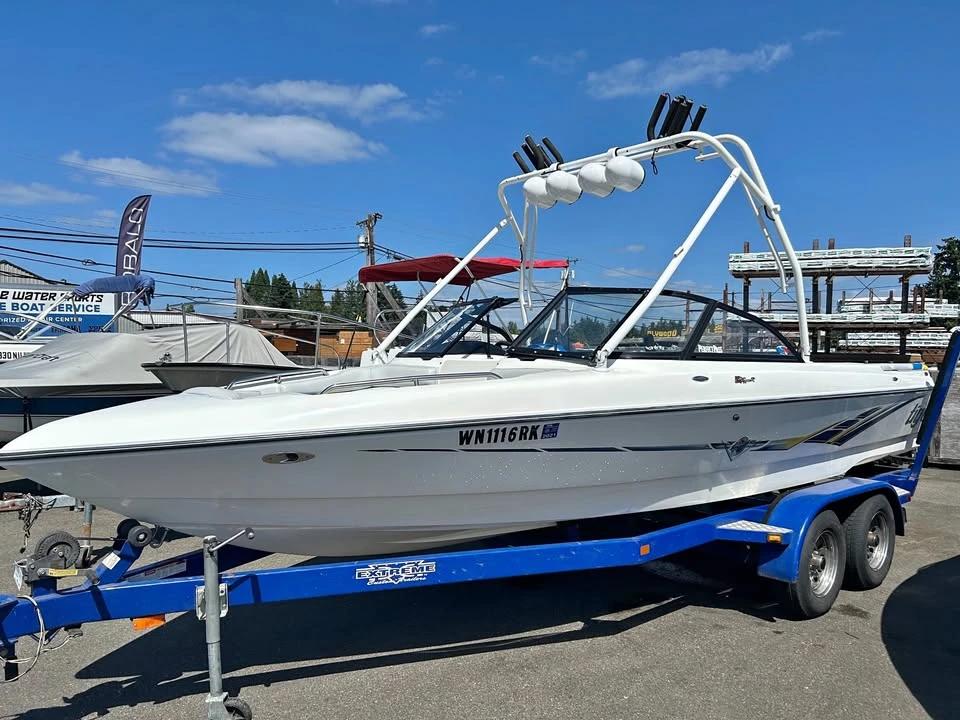 2001 Tige 22i (surf)