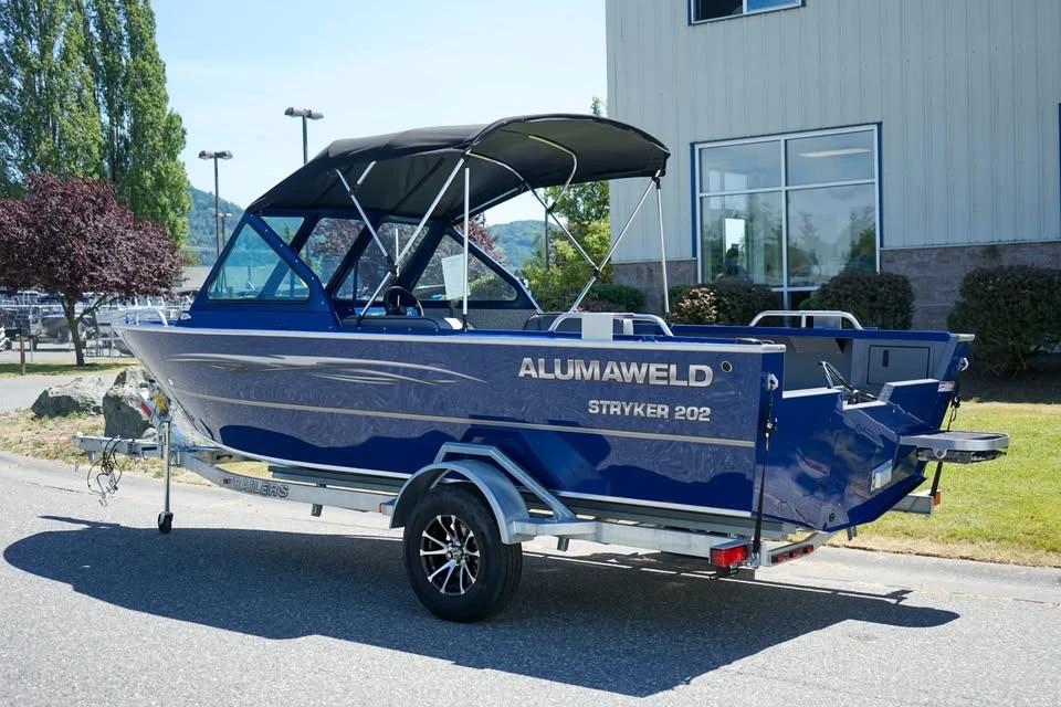 2026 Alumaweld Stryker Sport