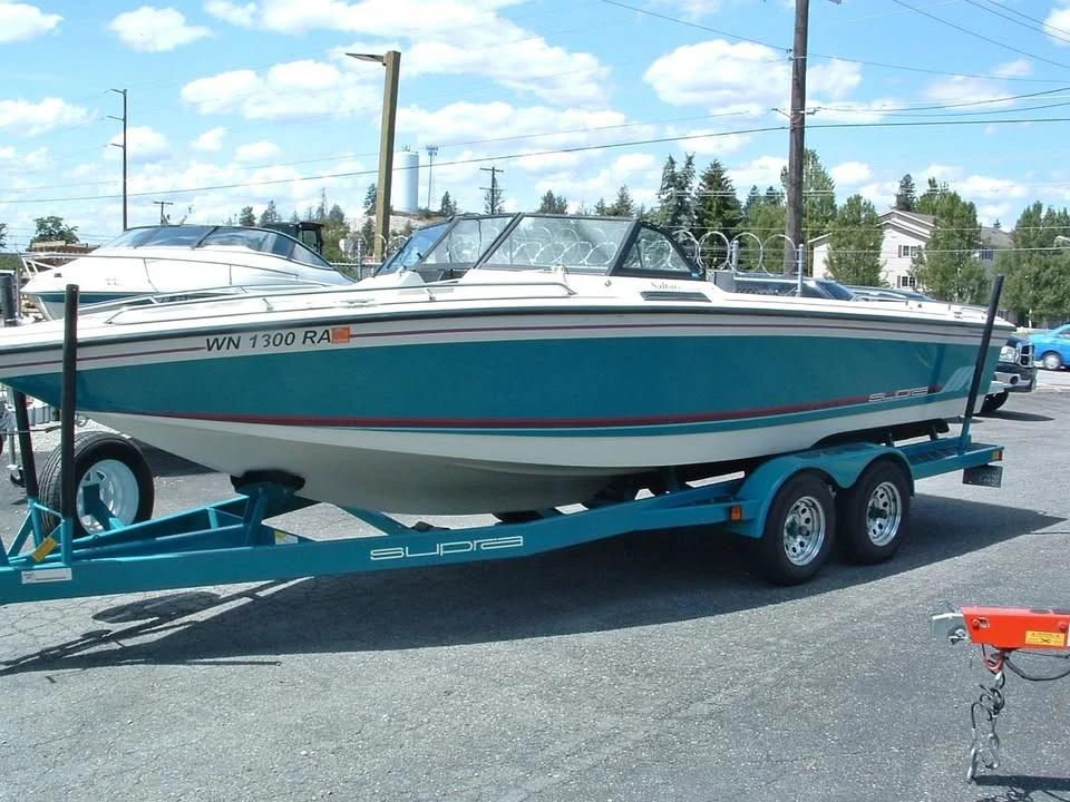 1990 Supra 23 saltare bowrider