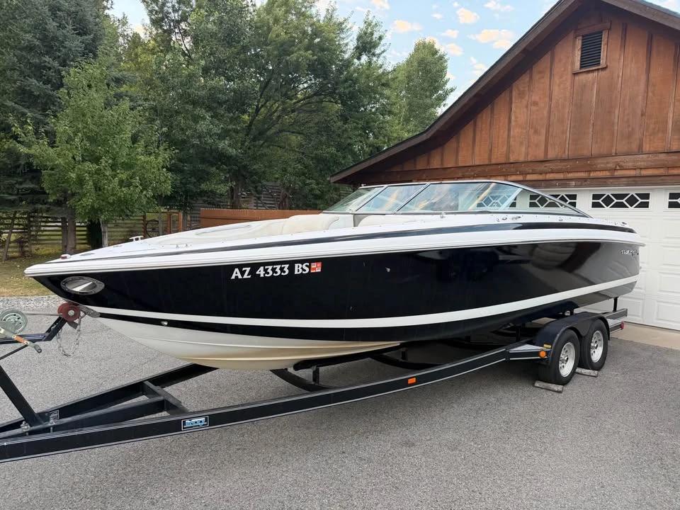 2000 Cobalt 262 262 Bowrider