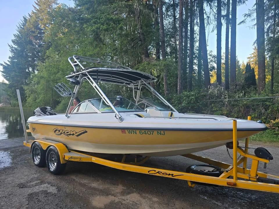 2000 Aztec Crow surf