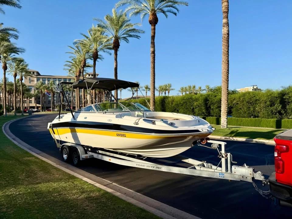 2006 kayot S245 deck boat lake ready S245