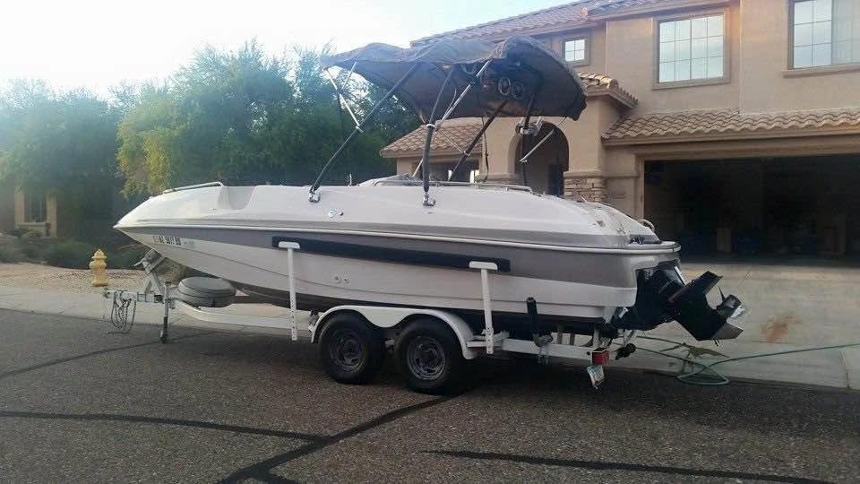 1999 Tahoe navigator 220