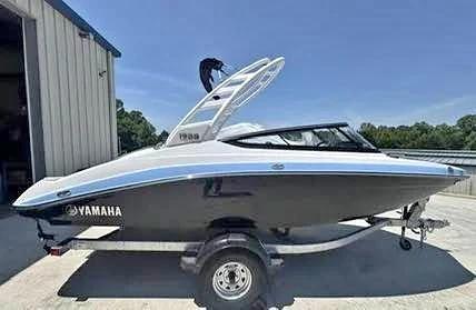 2025 Yamaha 195s