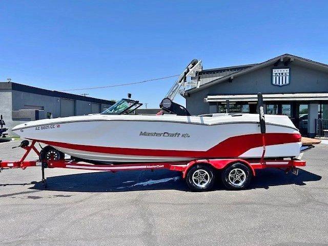 2022 MasterCraft nxt24