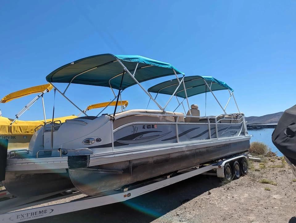 2006 JC MFG Tritoon 306 pontoon boat TriToon 306