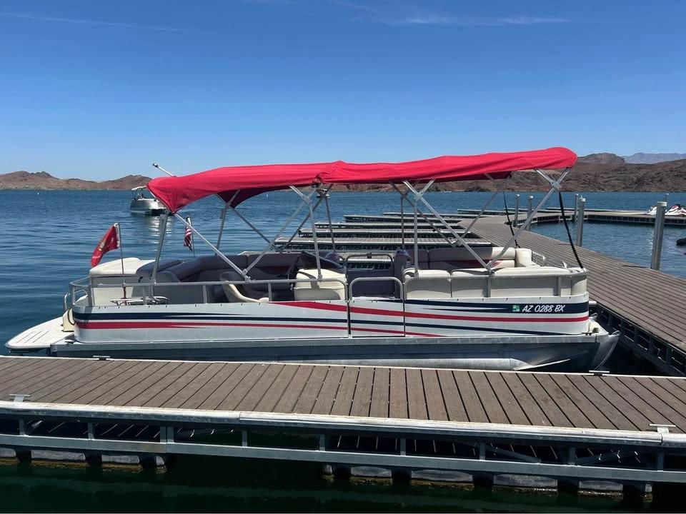 2026 2007 South Bay Tritoon 822 FCR