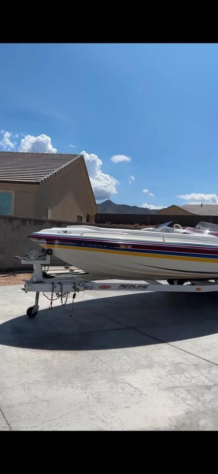 2001 22ft 2001 aftershock 210 Skier