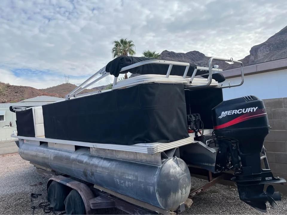 2001 22’ crest pontoon boat 22 Sport 4CL