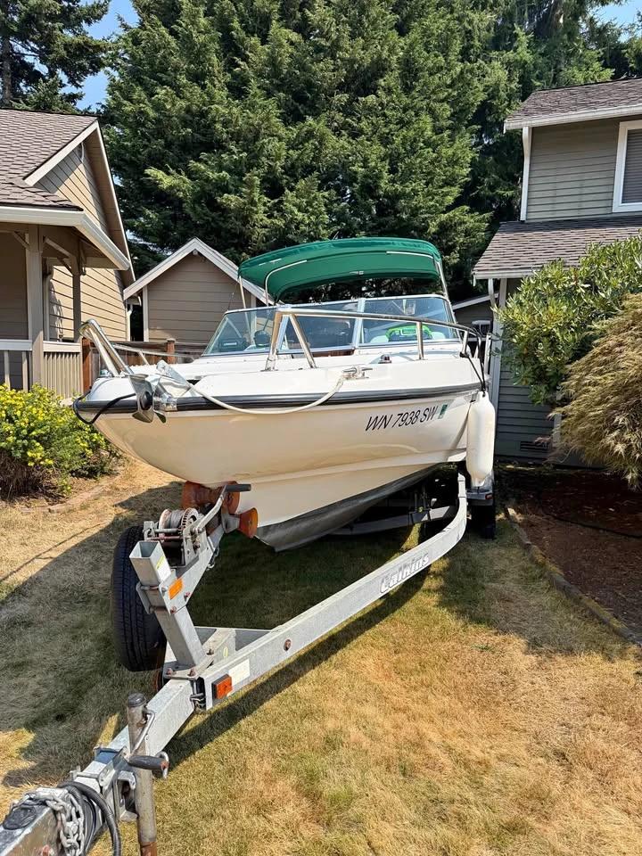 1997 20ft Boston Whaler ventura 20 Ventura