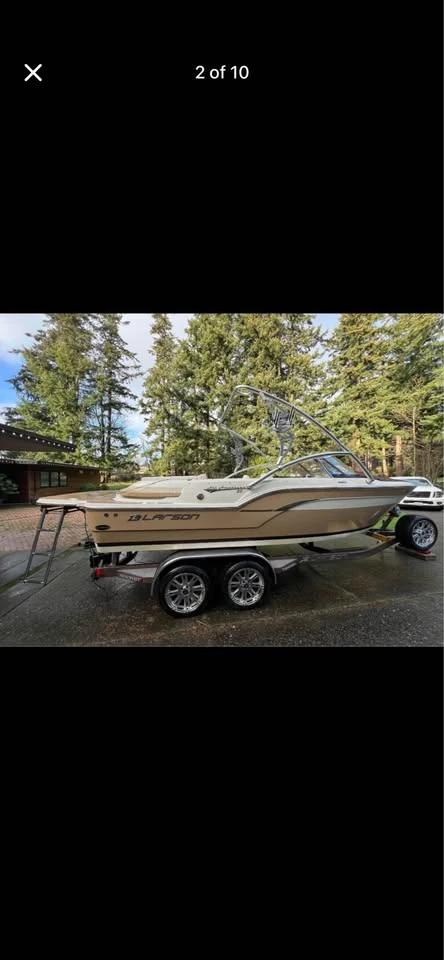 2013 Larson Bowrider