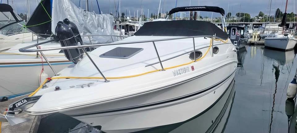 2002 Chaparral Signature 260 Express Cruiser Signature 260