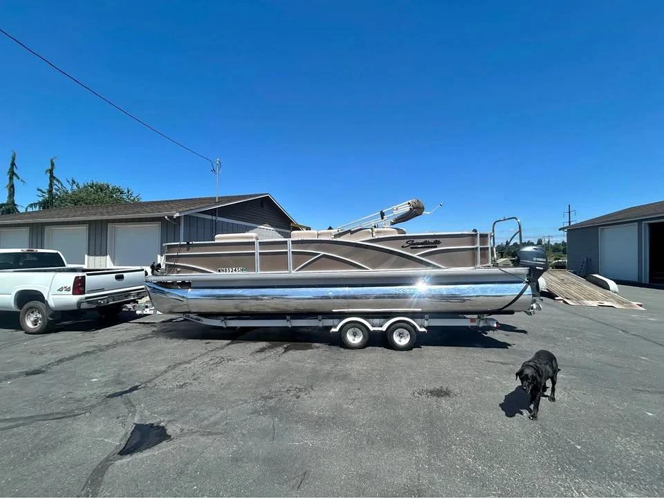 2013 Godfrey Sweetwater Pontoon Boat Sweetwater 1880