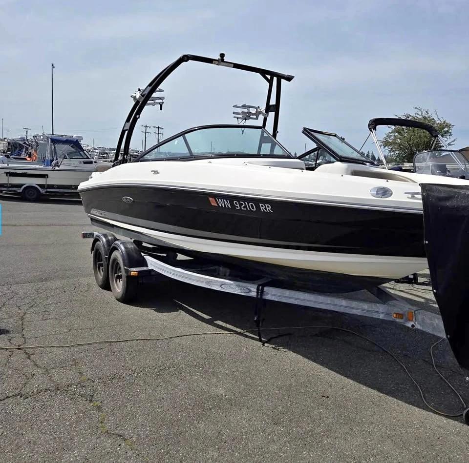2012 Sea Ray 205 sport
