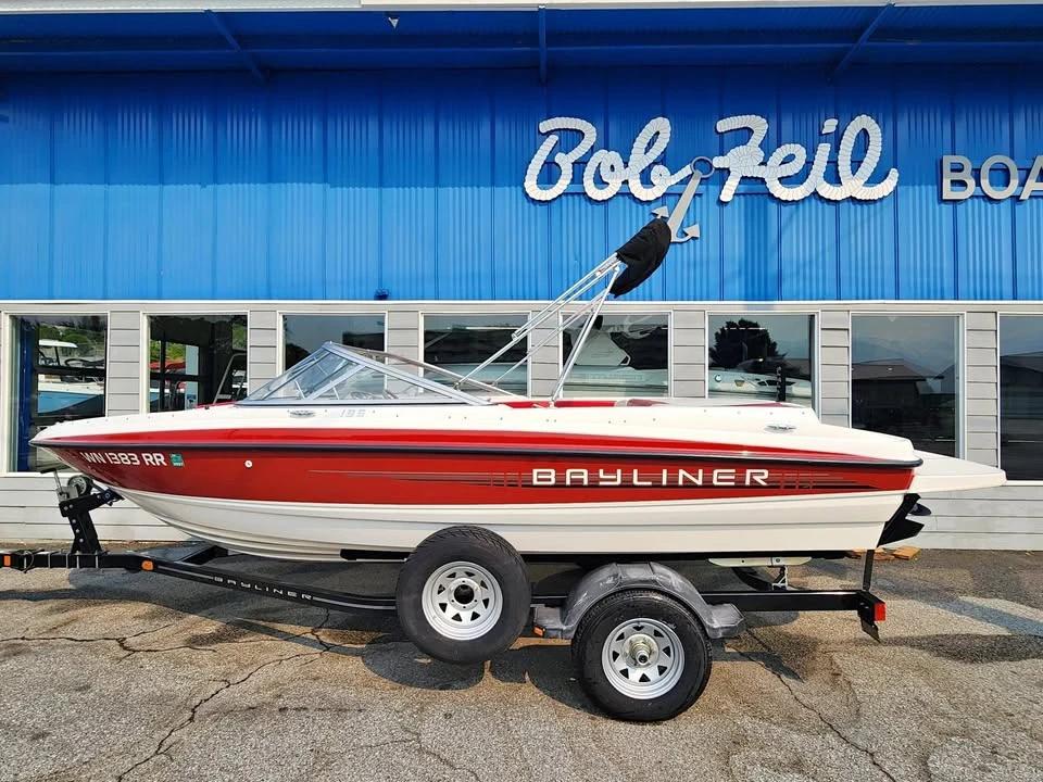 2012 Bayliner 195 Discovery