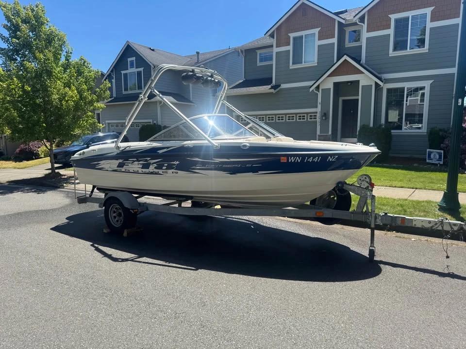 2008 Bayliner Flight 18 185 Bowrider Flight Series