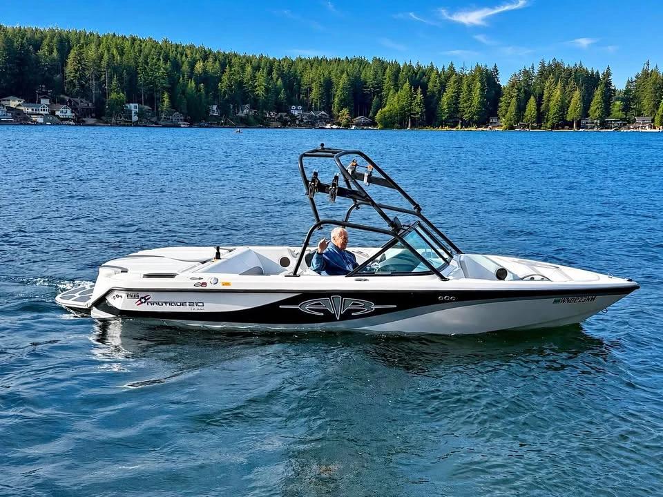 2003 Nautique 210 team edition