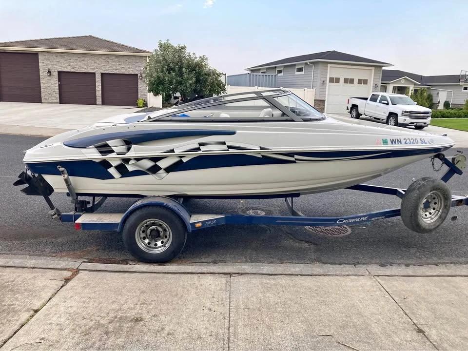 2009 Crownline 185SS