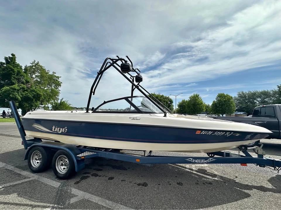 2001 Tige 2100V Limited