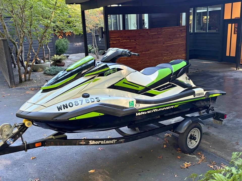2020 WaveRunner FXHO