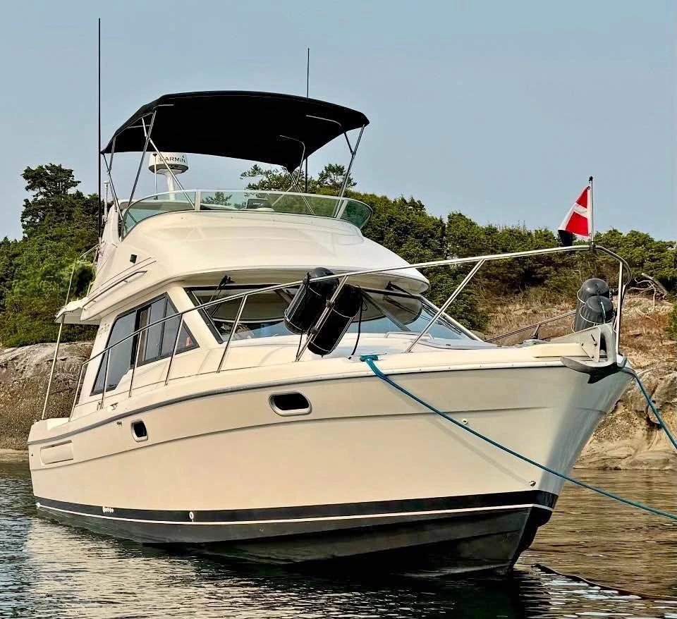 1996 Bayliner 3388 3388 Command Bridge Motoryacht