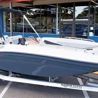 2027 2027 Starcraft sv 18 ob SVX 18 OB