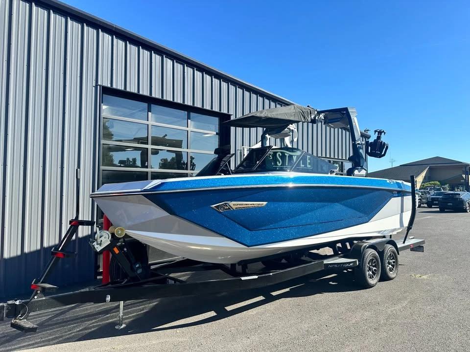 2023 Nautique g25